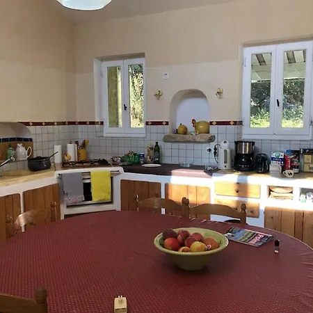 בית נופש Les Bartavelles